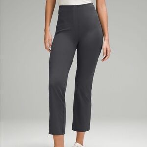 NWT Lululemon Smooth-Fit Pull-on High Rise Cropped Pant in “Graphite Grey“” Sz 4